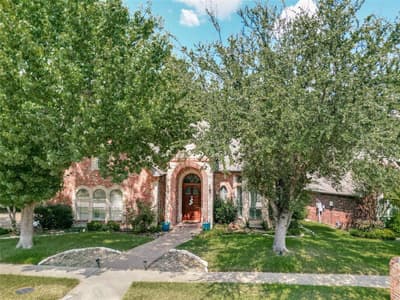 1119 Winding Brook Drive, Garland TX 75044 - Photo 3