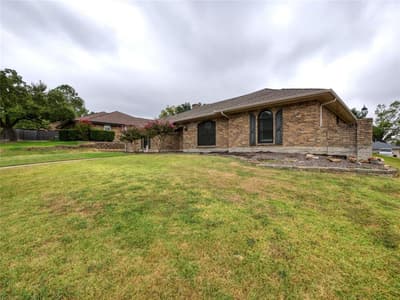 1409 Sun Valley Drive, Garland TX 75043 - Photo 4