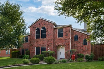 1421 Logan Drive, Lancaster TX 75146