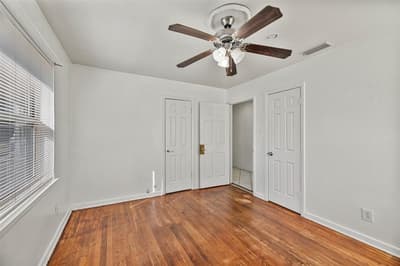1017 E Spurgeon Street, Fort Worth TX 76115 - Photo 3