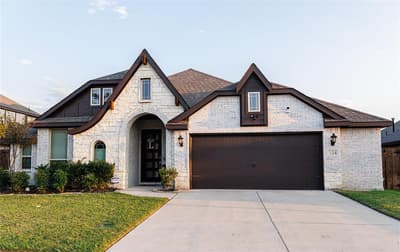 324 W Milas Lane, Glenn Heights TX 75154
