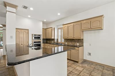 7943 McKamy Drive, Frisco TX 75036 - Photo 5