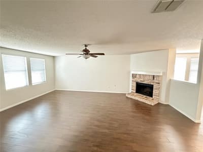 1337 Scenic Hills Drive, McKinney TX 75071 - Photo 3