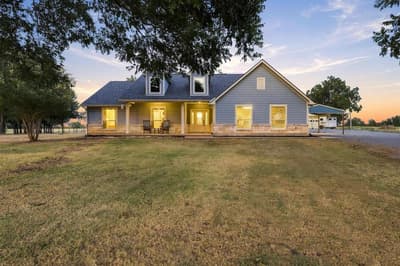 10381 Fm 512, Wolfe City TX 75496 - Photo 2