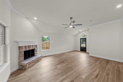 425 WATERCREST Lane, Glenn Heights TX 75154 - Photo 5
