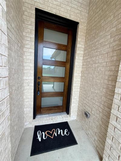 310 Devonshire Drive, Greenville TX 75401 - Photo 3