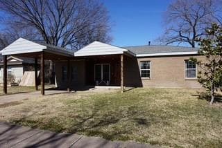 134 W Cober Drive, Grand Prairie TX 75051
