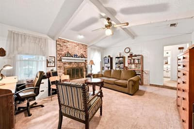 105 Virginia, Hewitt TX 76643 - Photo 4