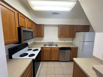 9817 Walnut Street # 107, Dallas TX 75243 - Photo 5