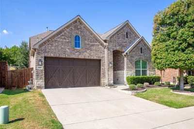 2732 Piersall Drive, McKinney TX 75072 - Photo 2