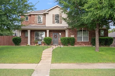 804 Montrose Trail, DeSoto TX 75115 - Photo 2