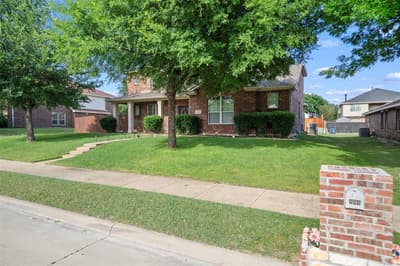 804 Montrose Trail, DeSoto TX 75115 - Photo 3