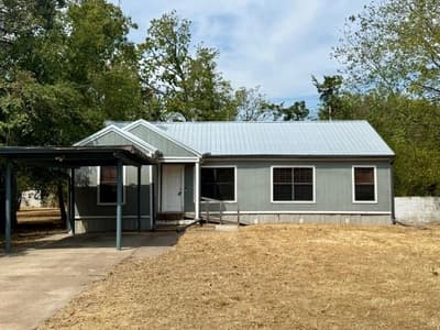 1119 Commerce Drive, Greenville TX 75401 - Photo 2