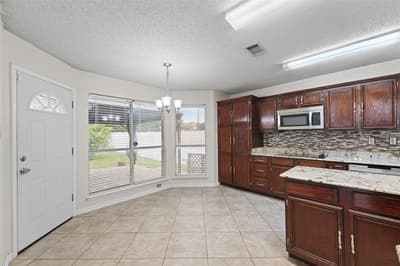 1521 Curtis Lane, Cedar Hill TX 75104 - Photo 4