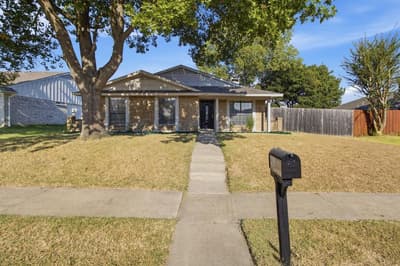 3914 Wheelwright Drive, Garland TX 75044