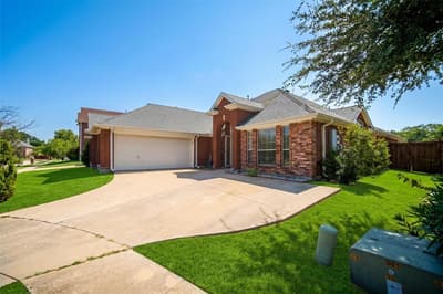 3413 Castleman Cove Drive, Garland TX 75040 - Photo 2