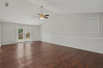 7116 Blackberry Drive, Arlington TX 76016 - Photo 4