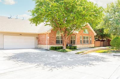 3241 Rosemeade Drive # 2010, Fort Worth TX 76116