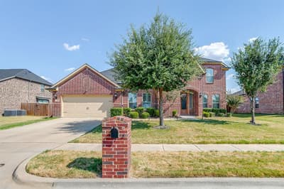 124 Lone Oak Drive, Crowley TX 76036 - Photo 3
