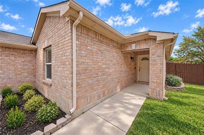 1641 Knight Trail, Little Elm TX 75036 - Photo 2