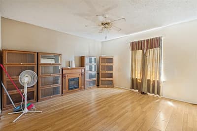 404 Yellow Jacket Drive, Ferris TX 75125 - Photo 5