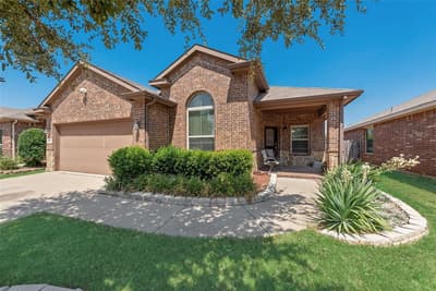 1045 Doe Meadow Drive, Fort Worth TX 76028