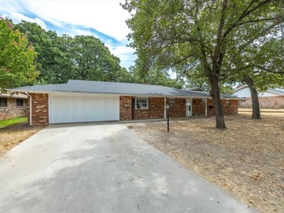 3107 S Lipsey Street, Decatur TX 76234