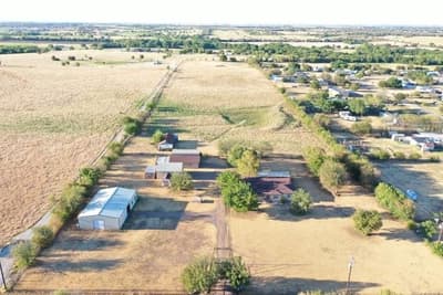 1387 Hickory Street, Rhome TX 76078 - Photo 4