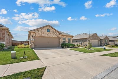 160 Tanager Drive, Rhome TX 76078 - Photo 3