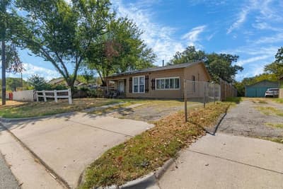 3516 Wilbarger Street, Fort Worth TX 76119 - Photo 3