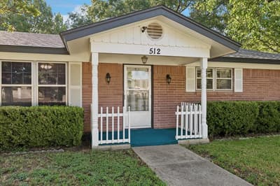 512 Brown Trail Court, Hurst TX 76053 - Photo 4