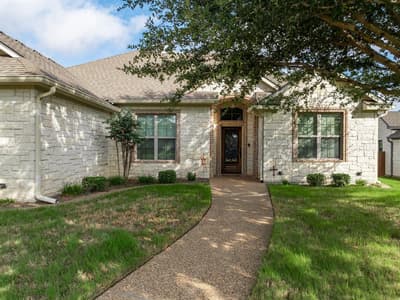 557 Perry Lane, Robinson TX 76706 - Photo 2