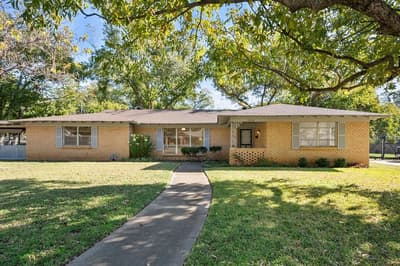 4316 Ashmore Drive, North Richland Hills TX 76180 - Photo 3