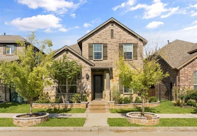 4320 Smokey Quartz Lane, Arlington TX 76005 - Photo 2