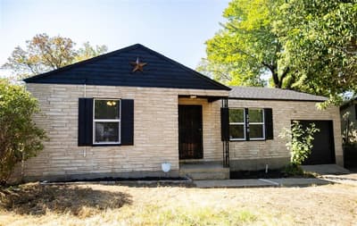 2720 Hanger Avenue, Fort Worth TX 76105