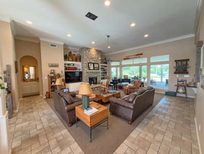 702 Pintail Court, Granbury TX 76049 - Photo 4