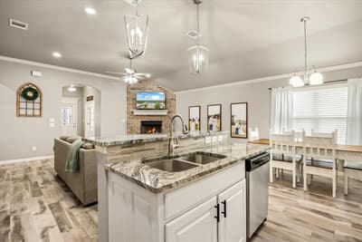 3331 Arrow Creek Drive, Granbury TX 76049 - Photo 5