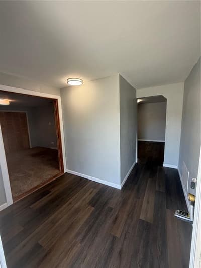 805 S 3rd Street, Grandview TX 76050 - Photo 3