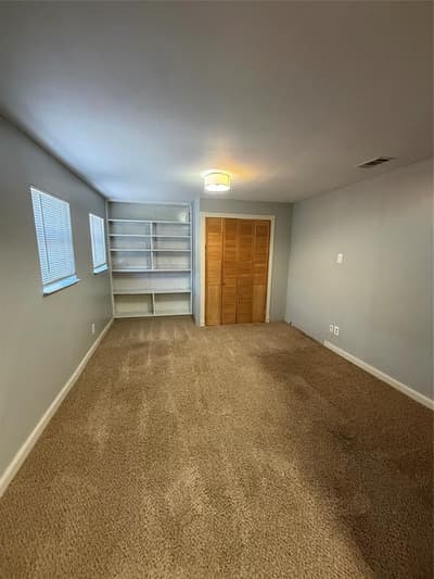 805 S 3rd Street, Grandview TX 76050 - Photo 5