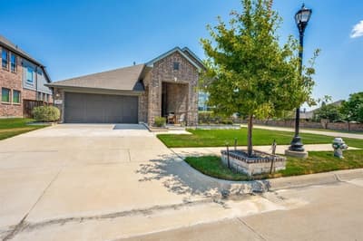 1511 Brandenburg Street, Mansfield TX 76063
