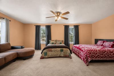 4601 Mandalay Drive, Arlington TX 76016 - Photo 4