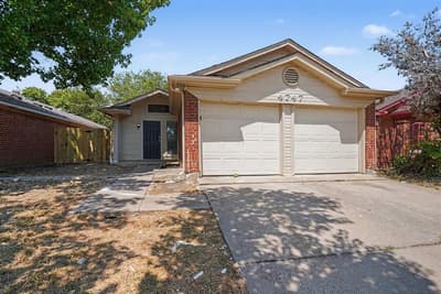 4747 Poppy Drive E, Fort Worth TX 76137