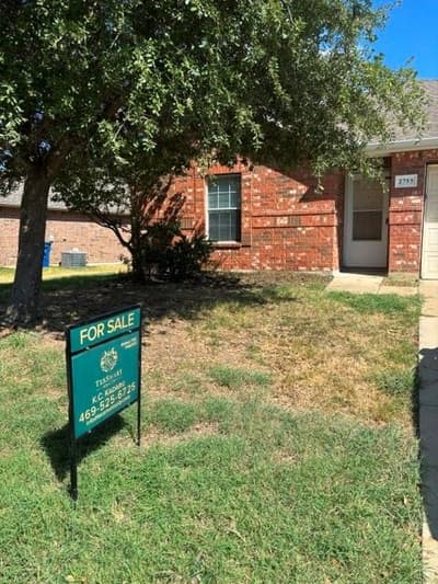 2755 Hacienda Lake Drive, Little Elm TX 75068 - Photo 2