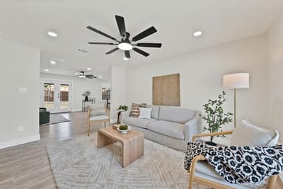 2302 E Mitchell Street, Arlington TX 76010 - Photo 3