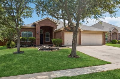 655 Campolina Drive, Grand Prairie TX 75052 - Photo 2