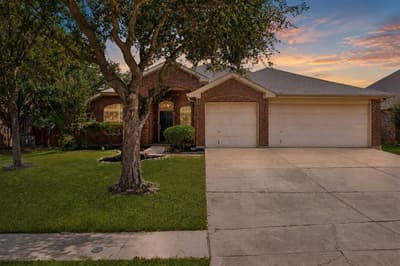 655 Campolina Drive, Grand Prairie TX 75052