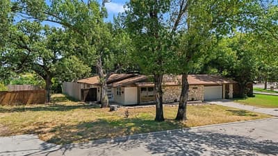 5144 Jennings Drive, North Richland Hills TX 76180 - Photo 4
