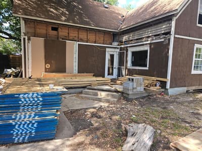 103 N BLANTON Street, Whitewright TX 75491