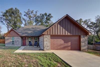 211 Private Road 6292, Mineola TX 75773