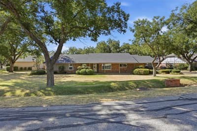 6116 Belvidere Circle, Granbury TX 76049 - Photo 3